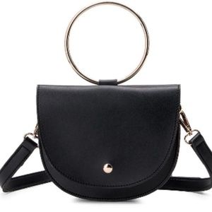 Versatile Black Crossbody/Wristlet/Waist Purse
